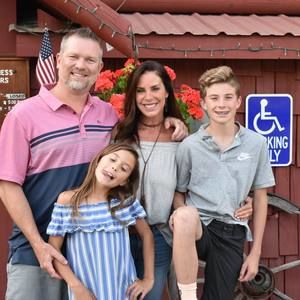 Meet your Posher, Kelli